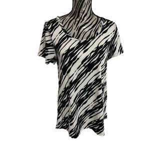 LulaRoe Lightweight Zebra Print Tshirt